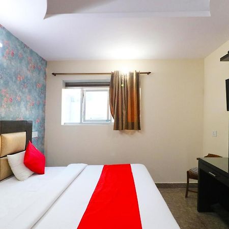 Hotel Westend Holiday Home 5 Mint From Nizamuddin Railway Station New Delhi Extérieur photo