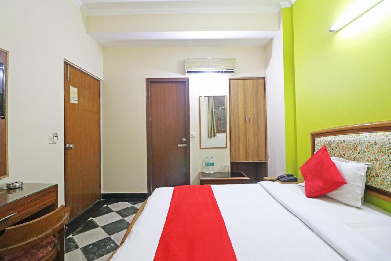 Hotel Westend Holiday Home 5 Mint From Nizamuddin Railway Station New Delhi Extérieur photo